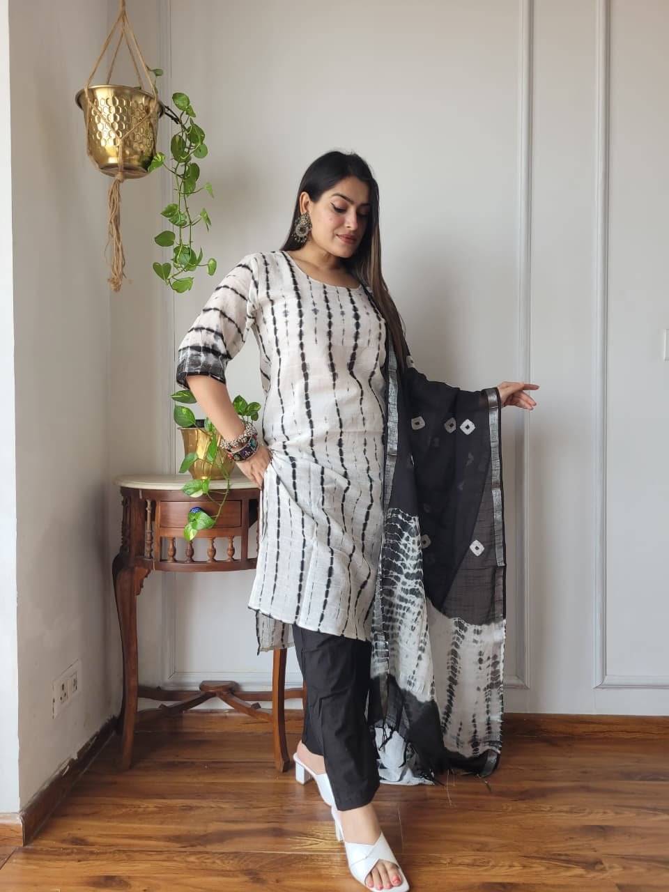 White Bagru Hand Block Printed Linen Suit Set